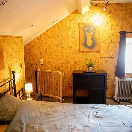 The Blacksmith's House 리빈